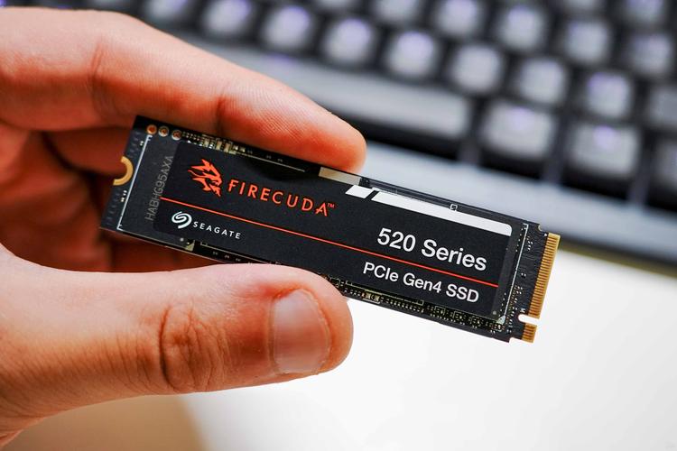 拥有USB接口的固态硬盘：方便实用的存储好帮手，你了解吗？  第9张