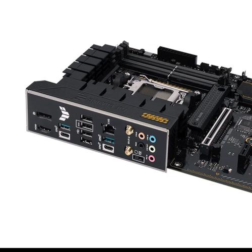 华硕GTX650显卡备受青睐，长宽尺寸对机箱安装影响几何？  第2张