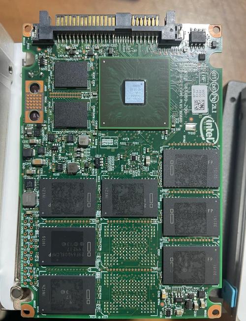 拆解金士顿120G固态硬盘，这些准备工作你做了吗？