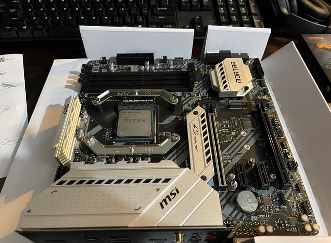 GTX10短卡：小身材大优势，适合小机箱玩家的高性能之选？  第2张