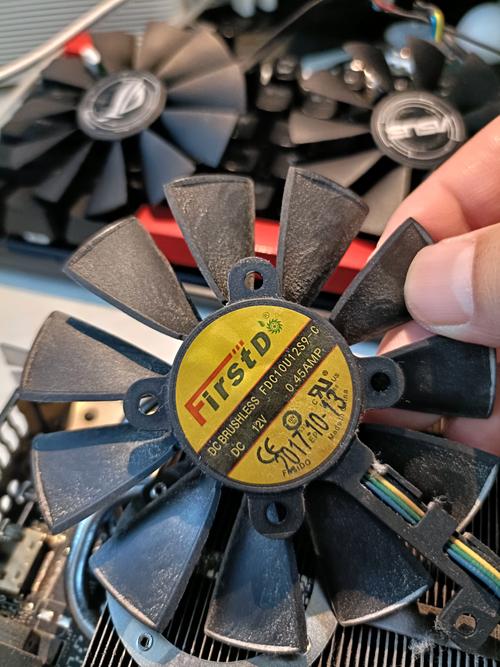 华硕GTX1080显卡风扇有多重要？多方面为你详细阐述
