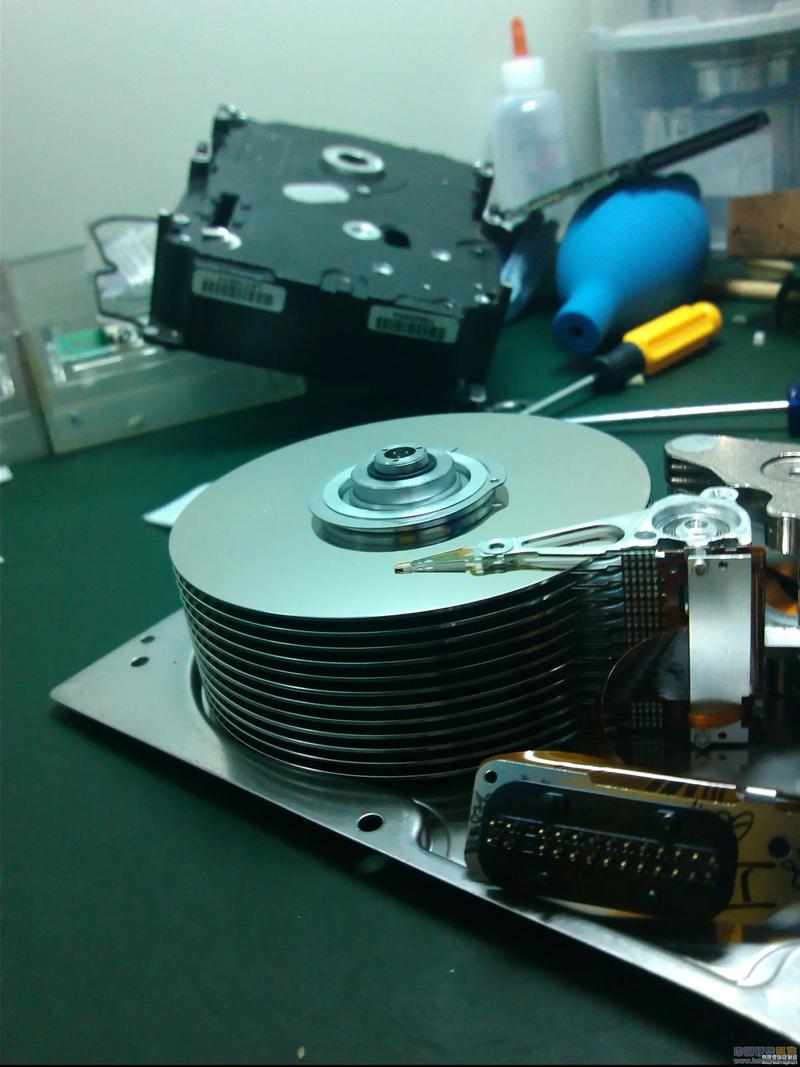 希捷硬盘工厂级维修工具介绍，功能强大助你解决各类硬盘问题  第2张