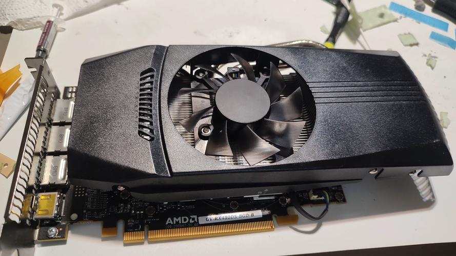 深入剖析GTX470显卡散热难题，散热不佳影响大