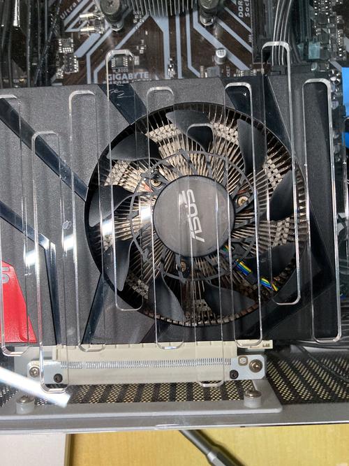 华硕GTX970显卡散热性能分析：散热规格与风道设计多角度解读  第2张