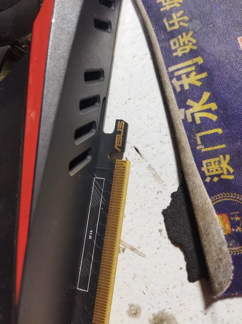 初次体验华硕GTX960显卡，其小巧精致外观与简便安装令人惊喜  第3张