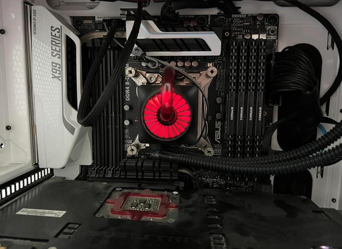 GTX980水冷改造指南：准备工作与拆卸显卡的详细步骤  第7张
