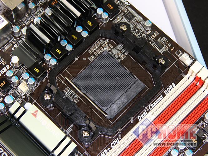 映泰TA970XE主板硬盘接口详解，类型与性能影响大  第3张