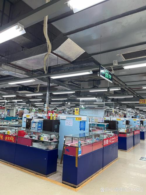 探秘华强北固态硬盘批发：赛格电子市场的多样选择与便捷体验  第5张