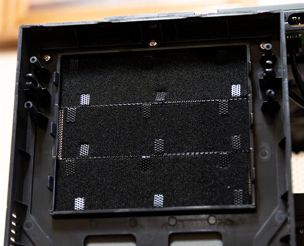 安钛克GX900硬盘导轨：适配特定机箱，保障硬盘安全与散热