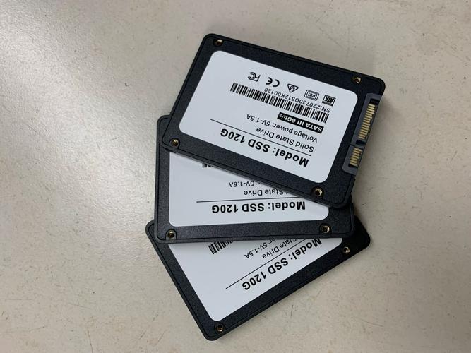 120GB硬盘使用现状：容量虽小仍能存资料，空间紧张咋应对？