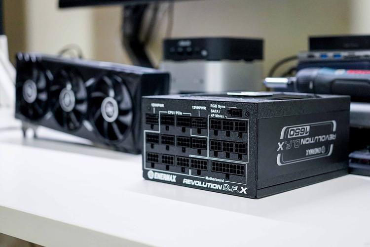 双GTX460电源配置很关键，如何选合适电源是焦点？  第8张