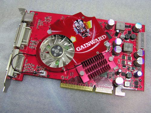GTX 1080显卡：红色PCB设计独树一帜，多方面性能卓越