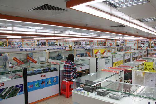 广州太平洋电脑城：硬盘商家竞争激烈，特色与市场需求并存