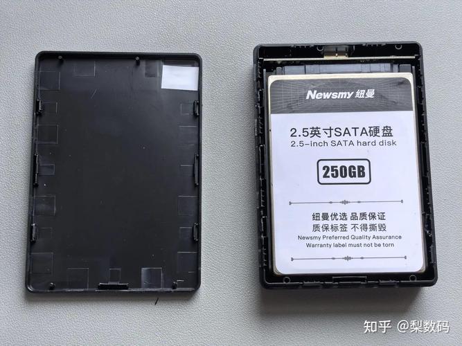 纽曼亮剑系列移动硬盘受青睐，拆解图片详析内部构造与外观  第8张