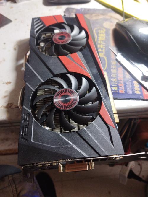 华硕GTX960 SLI方案：互联双显卡，提升游戏性能与体验  第2张