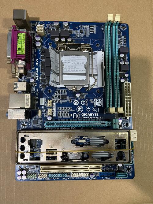 技嘉B75D3V主板装固态硬盘提升性能，这些准备要做好  第7张