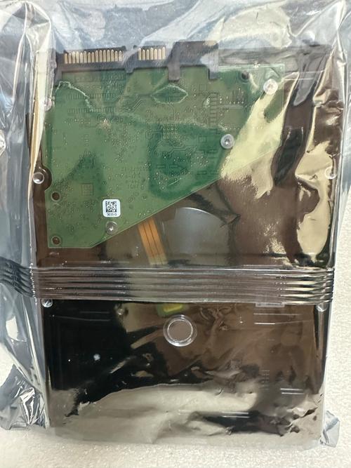 希捷2T硬盘磁头数量为6，能否表明是双碟结构？如何判断？  第5张