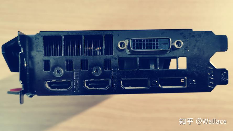 GTX1070输出接口大揭秘：HDMI接口的优势与使用要点？  第1张