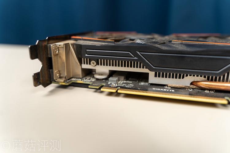 技嘉gtx960显卡拆封全过程展示，每一步骤都很关键  第4张