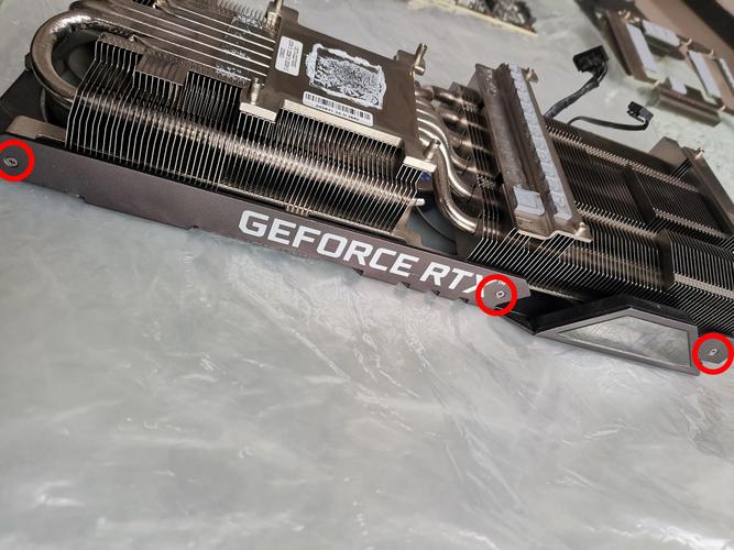 深入拆解GTX 980显卡：了解内部结构及保养维修要点  第6张