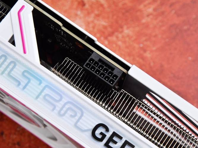GTX1650Ultra OC优势尽显，性能实测及游戏体验如何？  第2张