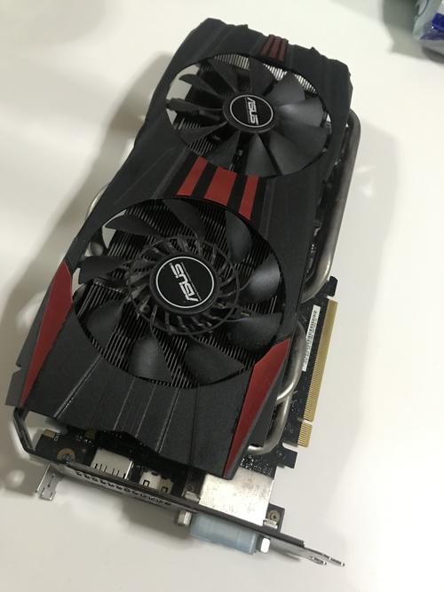 GTX780显卡呼吸灯独具特色，光线循环色彩可调，快来了解  第3张