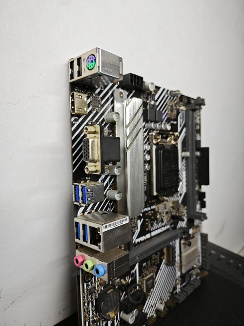 GTX560Ti主板：承载回忆，曾为游戏玩家带来卓越体验  第5张