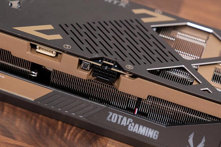 GTX980 OC PLUS PLUS显卡性能出众，游戏图形处理皆出色  第3张