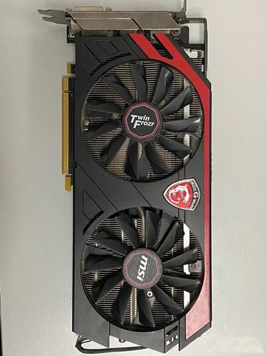 GTX 970昔日焦点遇强敌，AMD R9 290性能相当却各有优劣？  第7张