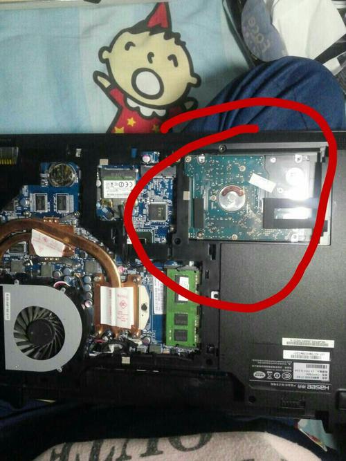 电脑硬盘在哪？从外观特征和位置范围为你详细介绍  第8张