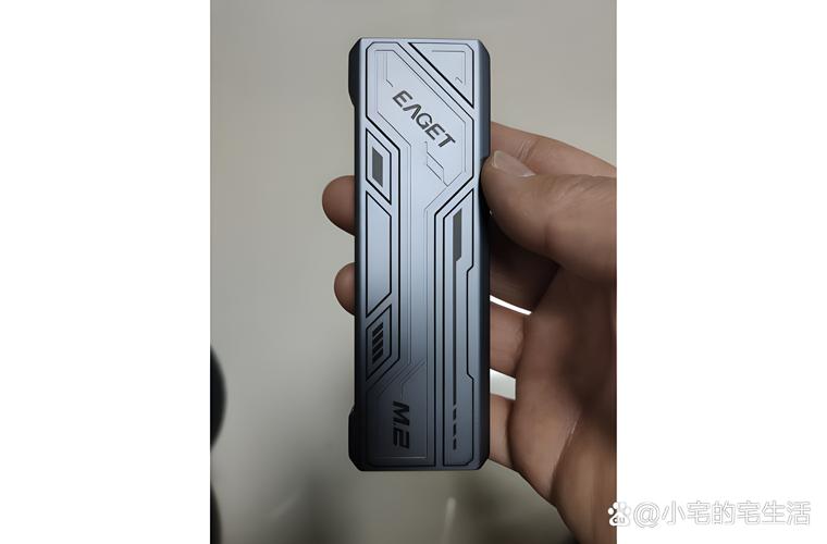 创见硬盘盒亮点多：外观精巧、坚固便携，细节设计超贴心  第2张