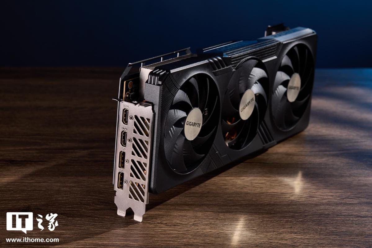 技嘉GTX570显卡性能卓越，多方面参数助力图形处理  第3张