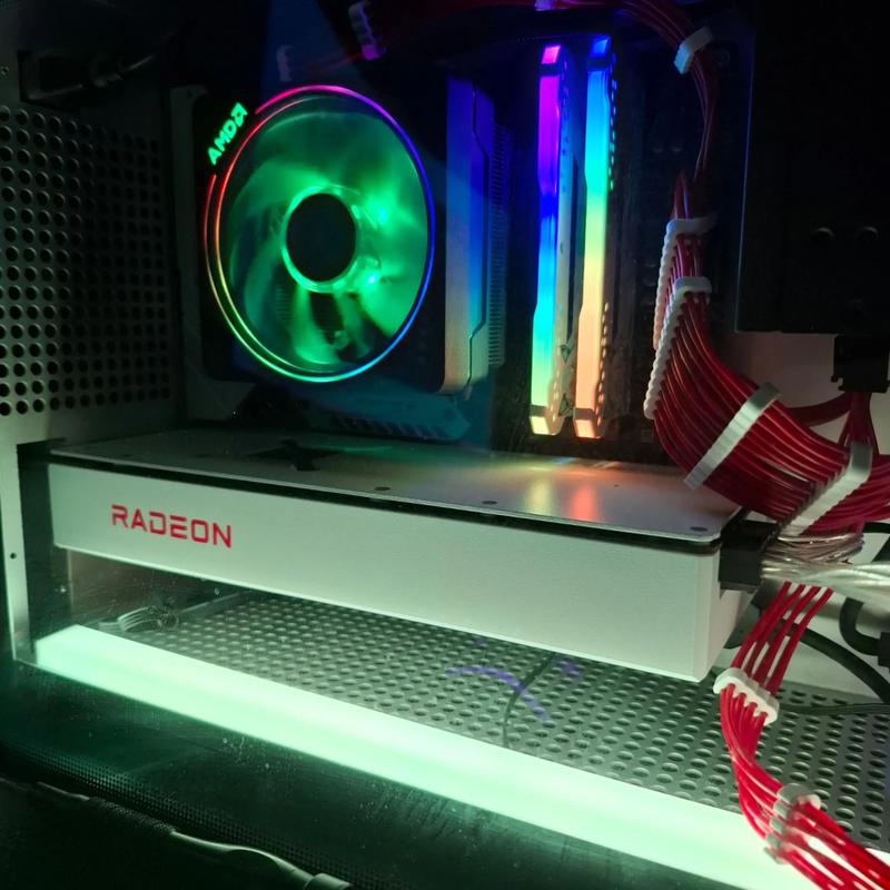 GTX1070公版DIY：有趣又具挑战的电脑硬件改造之旅  第5张