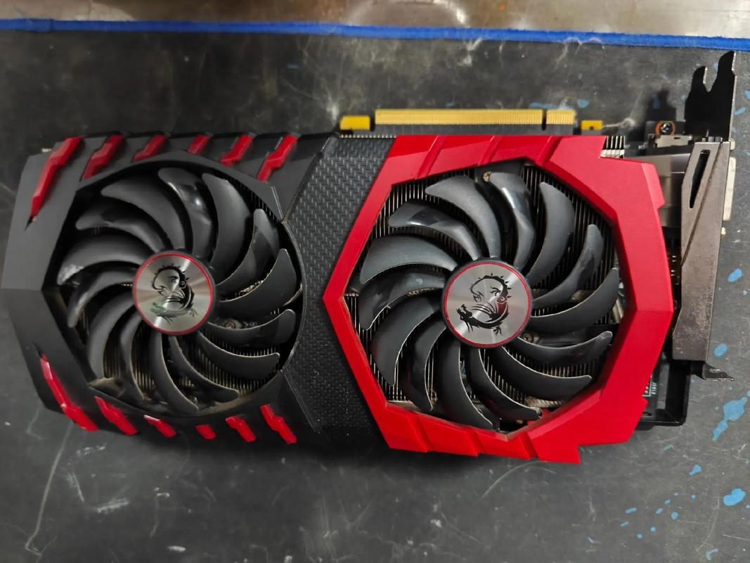 微星红龙GTX1080Ti显卡怎么样？性能卓越，外观超酷