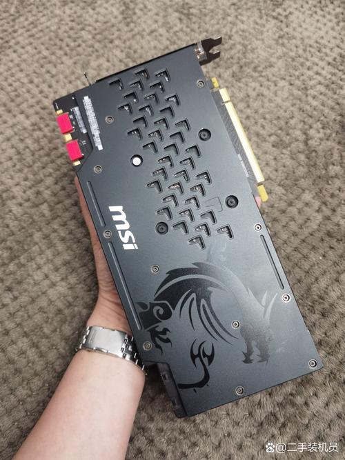 微星红龙GTX1080Ti显卡怎么样？性能卓越，外观超酷  第3张