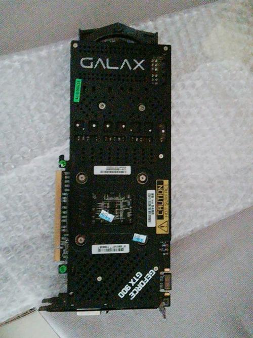 影驰GTX960显卡拆封全步骤，详解包装设计与配件布局  第3张
