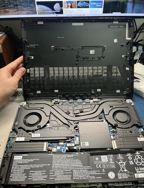 技嘉GTX960显卡风扇拆解清洁指南，工具准备与操作要点
