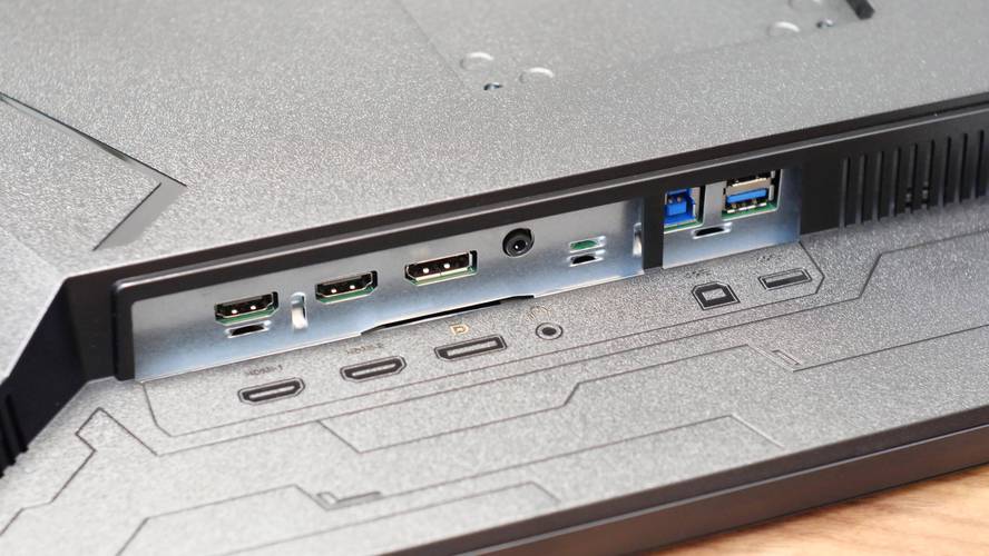 华硕GTX980的HDMI 华硕GTX980的HDMI接口有多重要？传输高清内容超关键